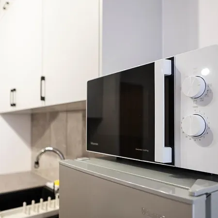 Inviting By Bookinghost Хожув