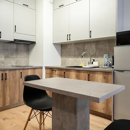 Apartment Inviting *